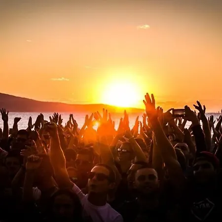 شقة Sunlit ساني بيتش
